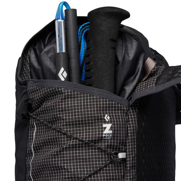 BLACK DIAMOND DISTANCE 22 BACKPACK BLACK
