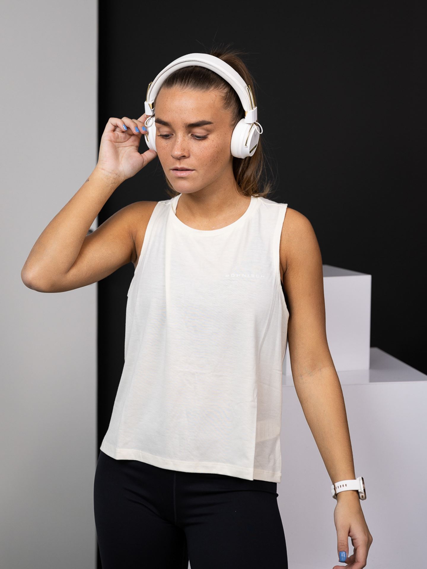 Clara Cropped Singlet