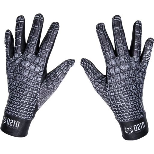 Cobra preta de Guantes Otso