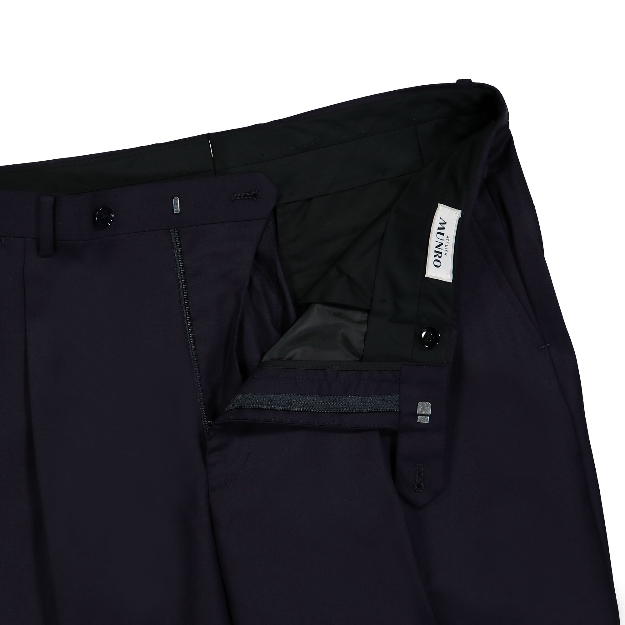 PAL Sporting Goods<br>Palmunro 1st Ready To Wear Suit
