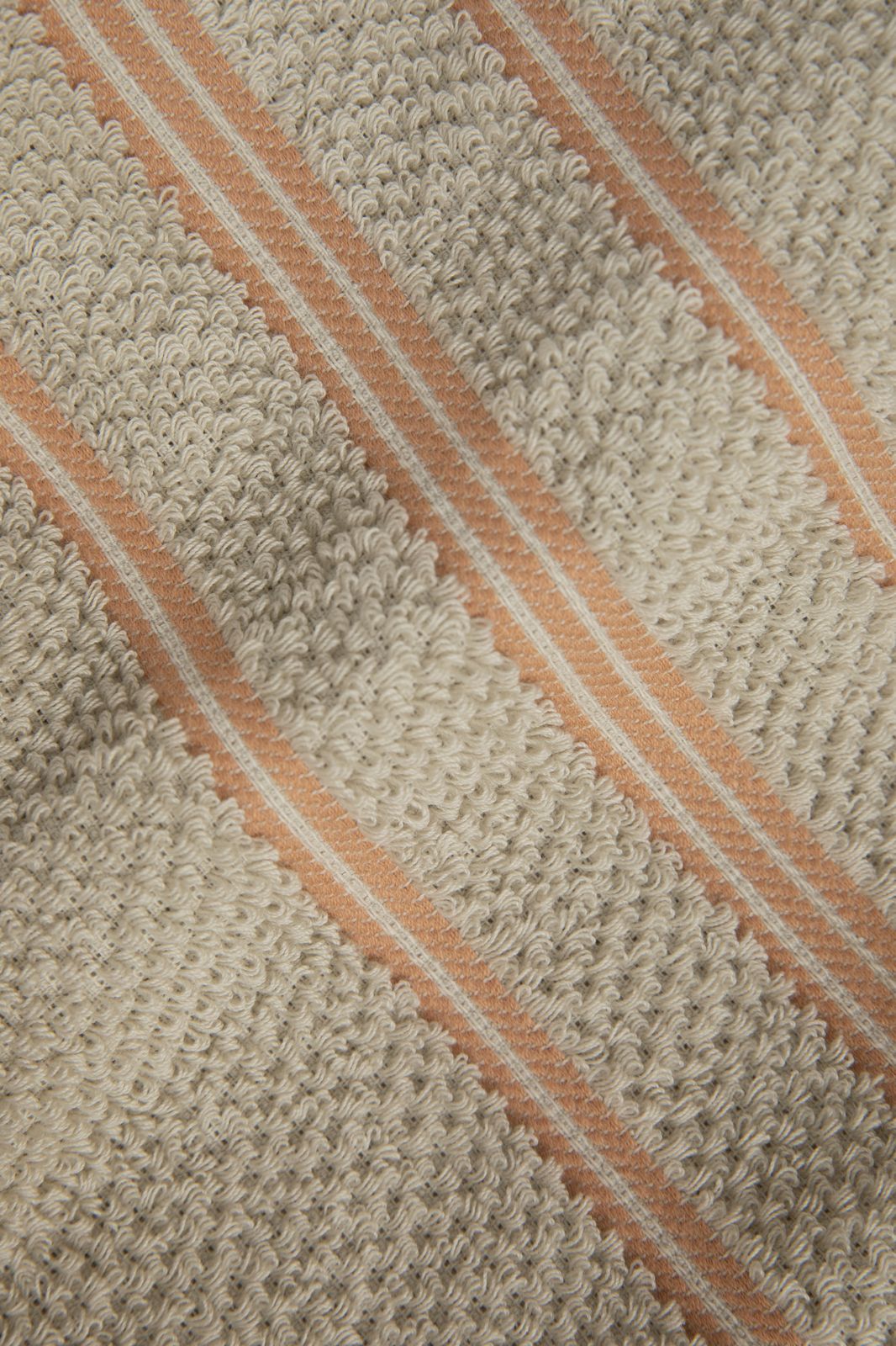 Beige gestreepte handdoek en theedoek terry