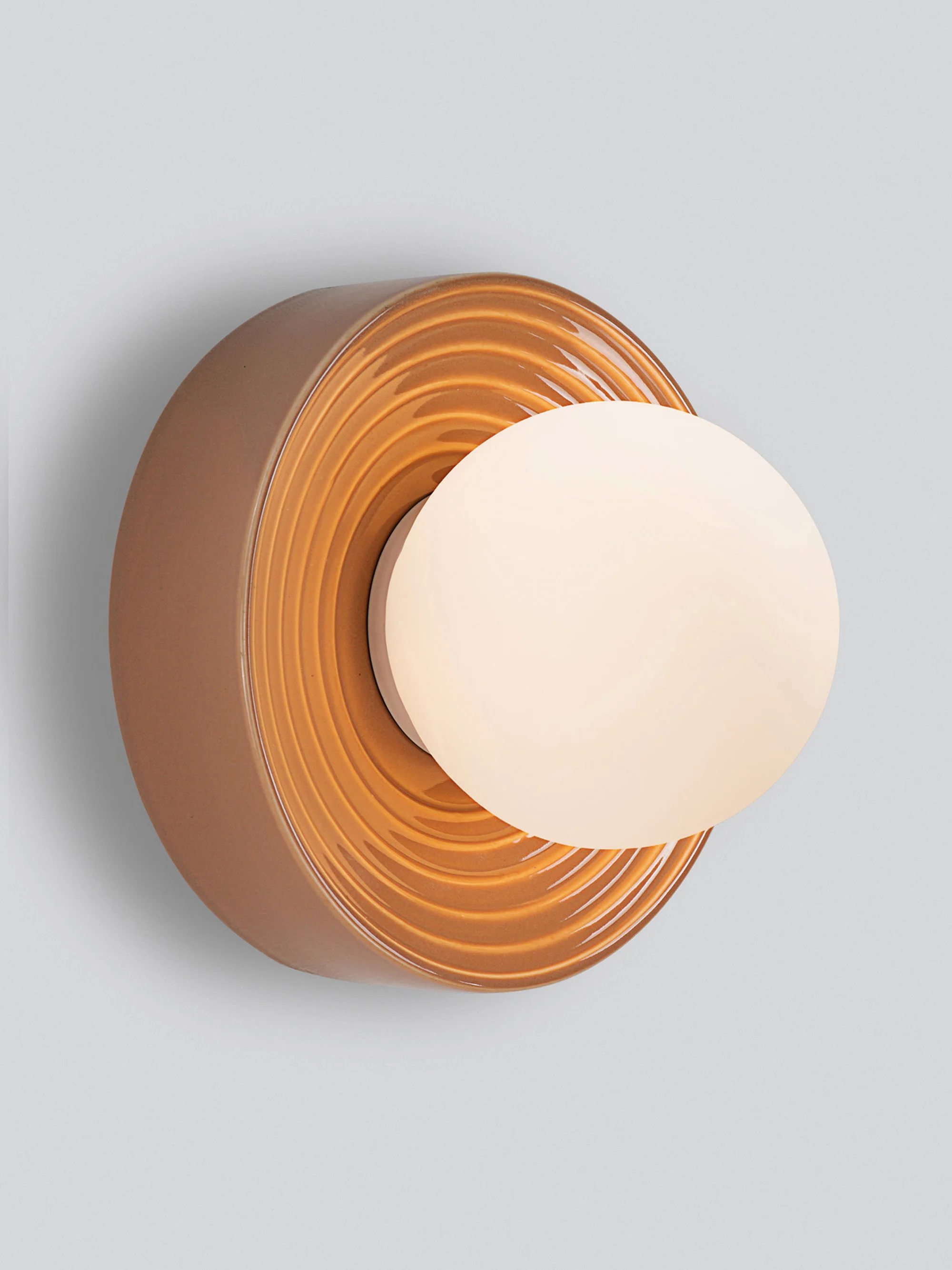 Dimbare wandlamp Orbique
