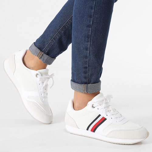 Baskets Femme Essential Stripes Runner 7382 White
