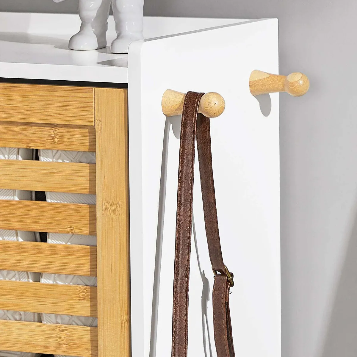 SoBuy FSR108-WN Armoire à chaussures 3 abattants