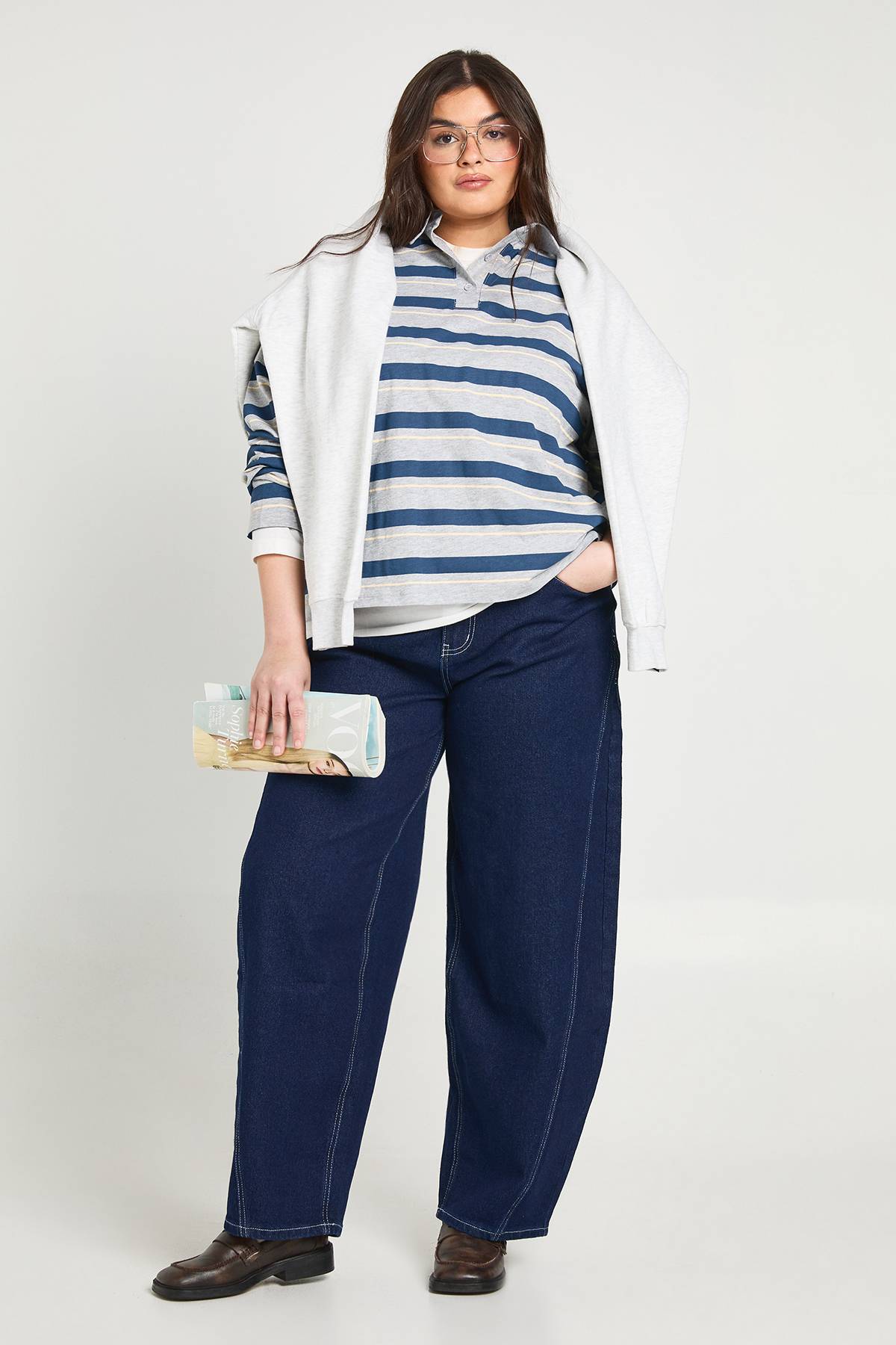 boohoo T-Shirt Grande Taille à Col Rayé