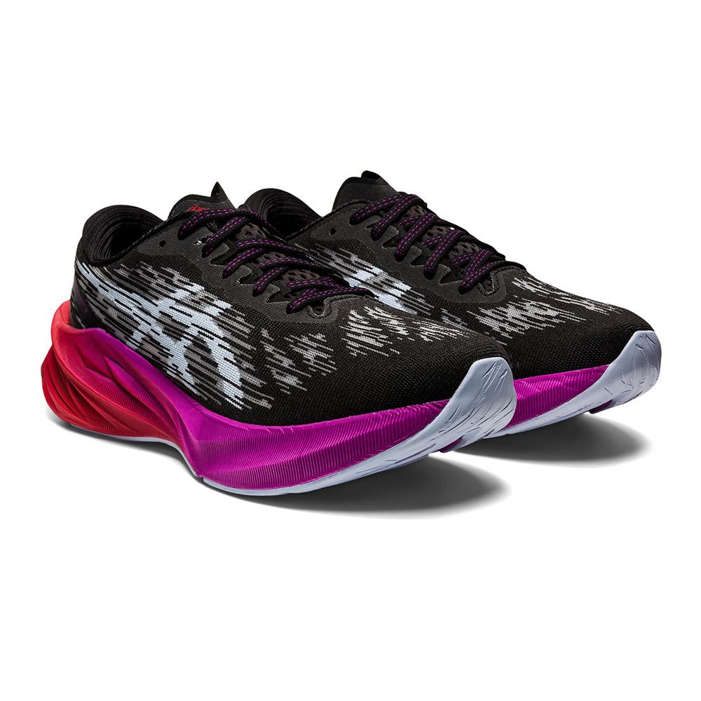 Asics NOVABLAST 3 - Chaussures running Femme black/soft sky