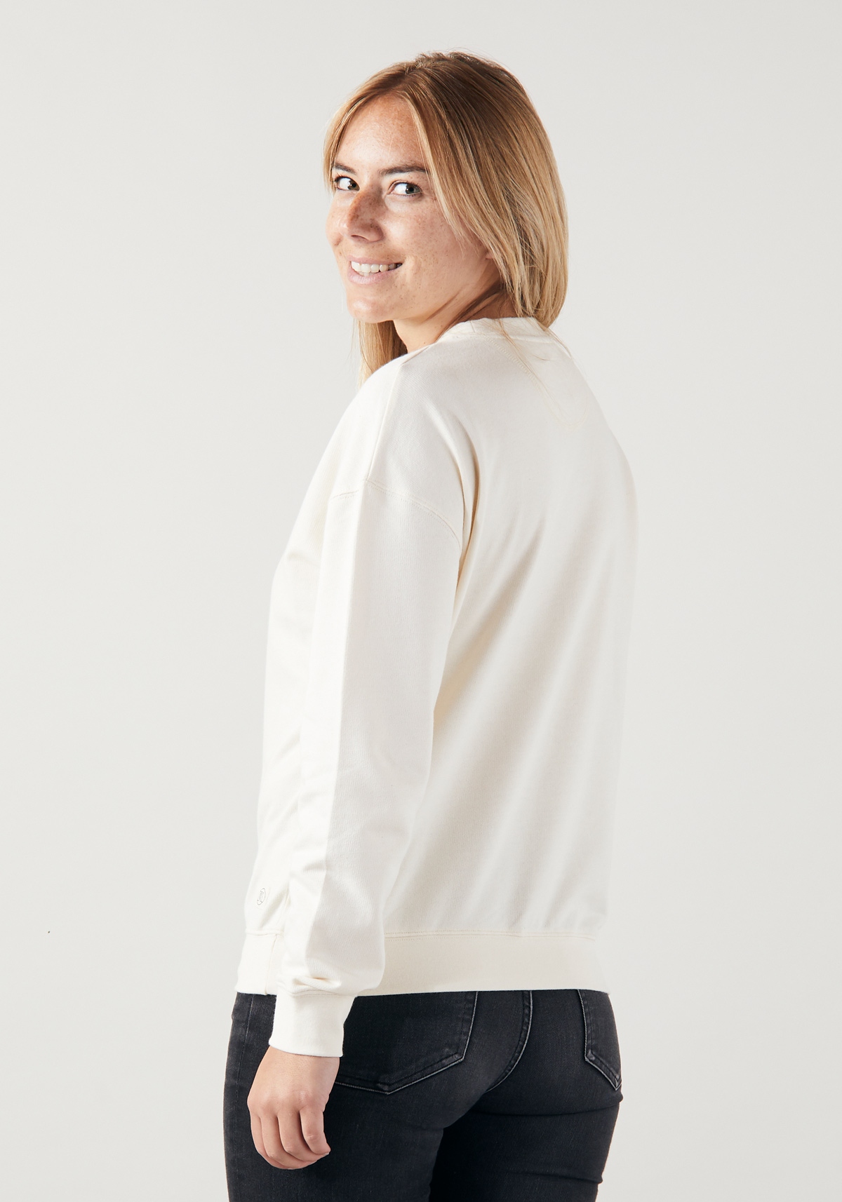 WE ARE ZRCL Damen-Sweater Basic Natural