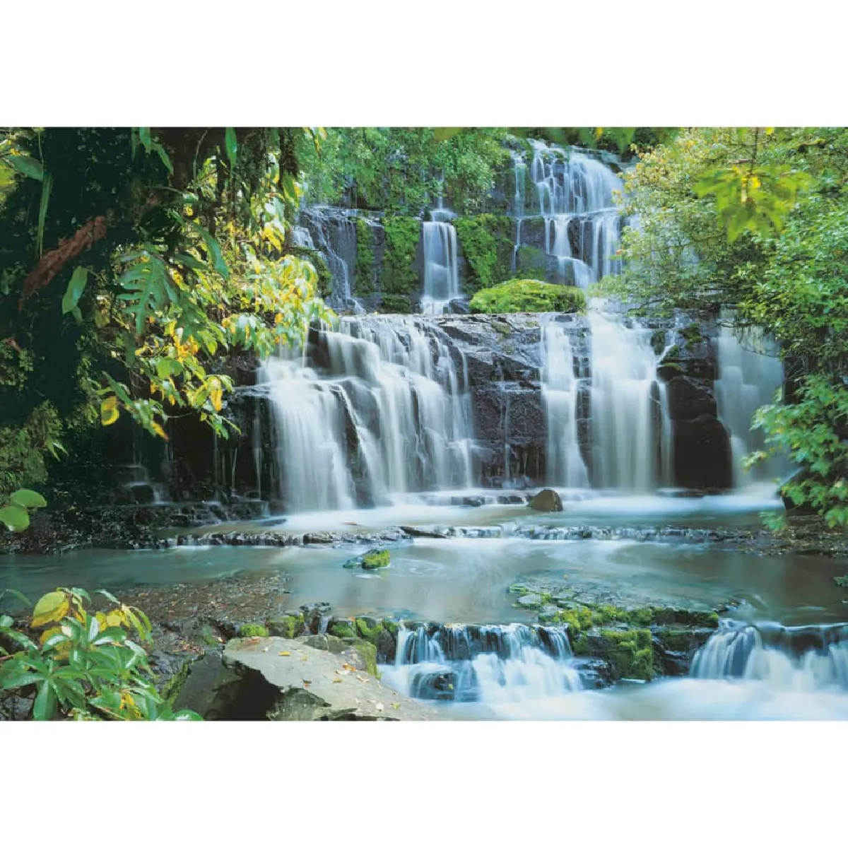 KOMAR Pura Kaunui Falls