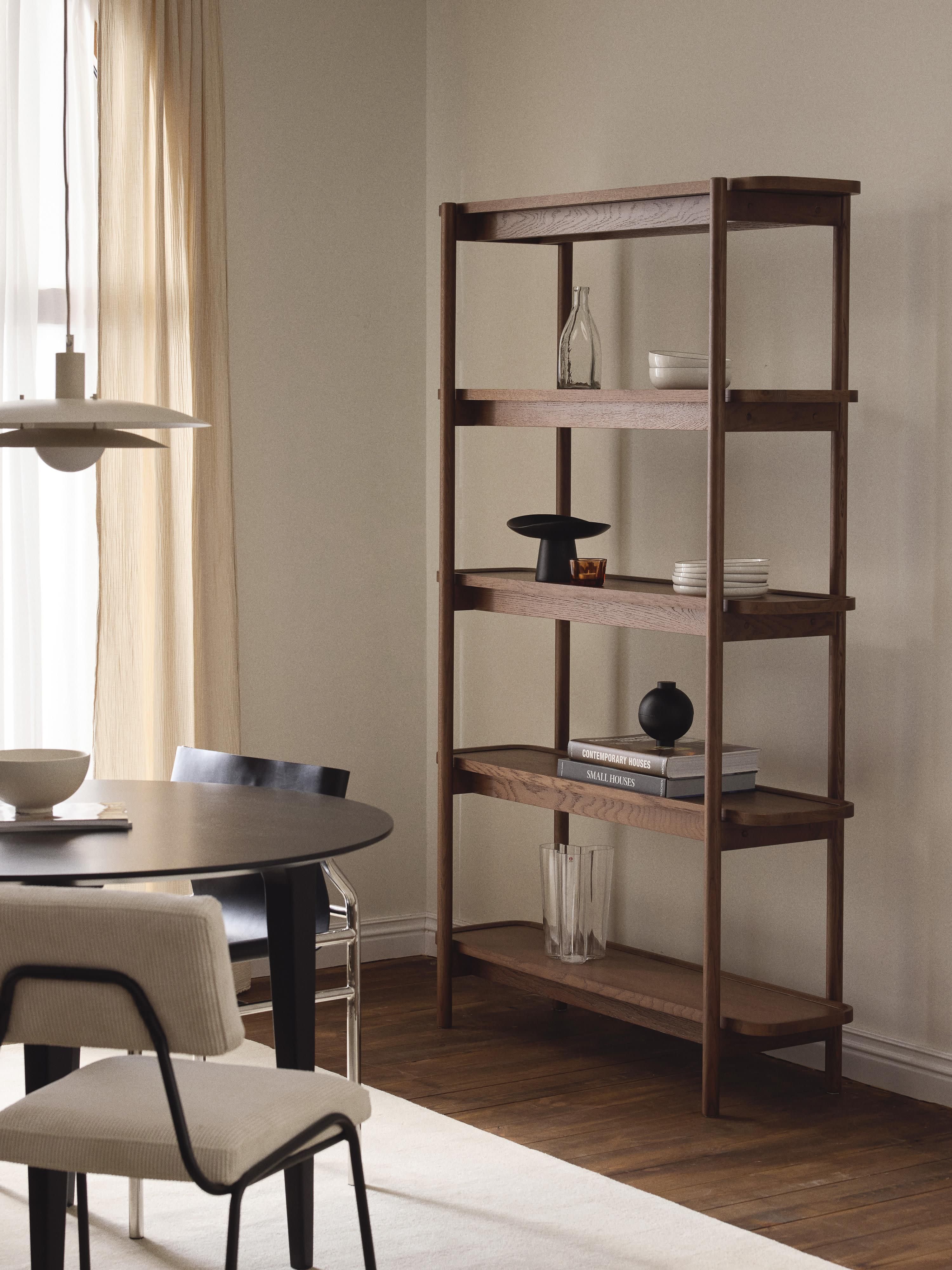 Hoge houten wandkast Libby