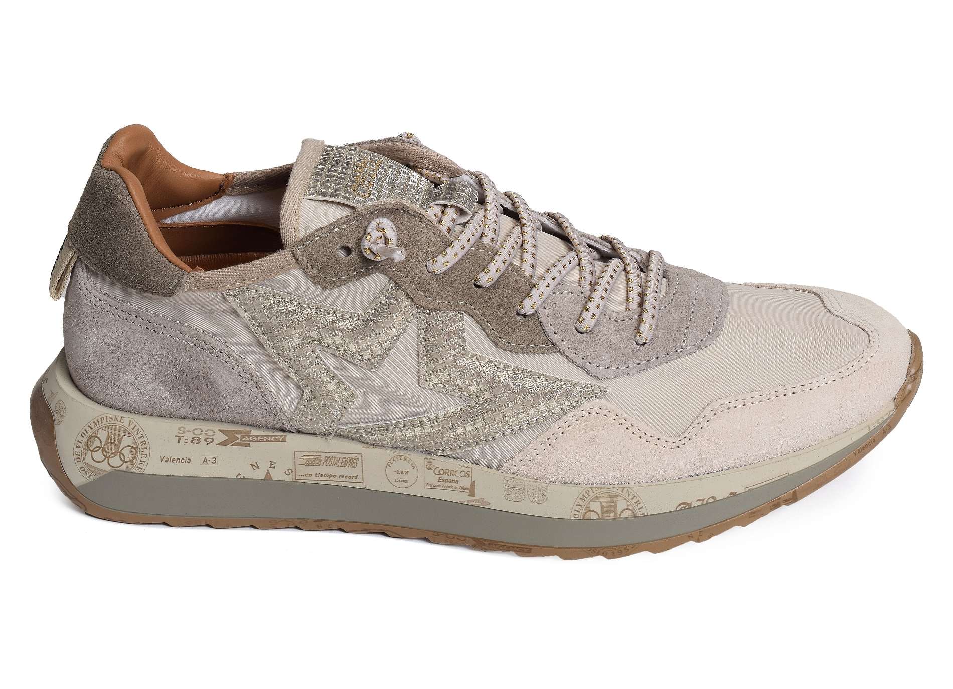 C1311 w beige