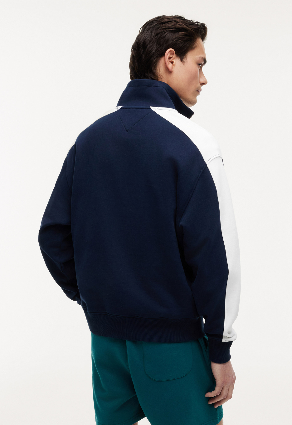 Tommy Jeans Colour-Blocked Sweater