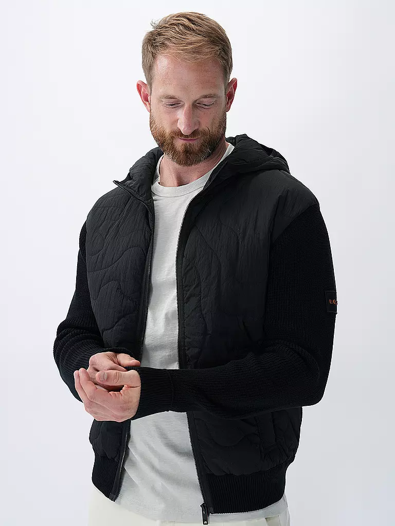 BOSS Leichtsteppjacke KALBERO schwarz
