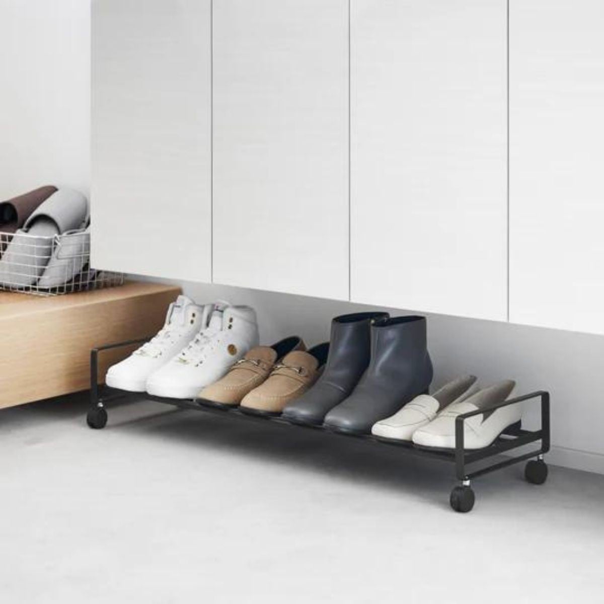Yamazaki Schoenenrek met Wielen - Tower - Zwart