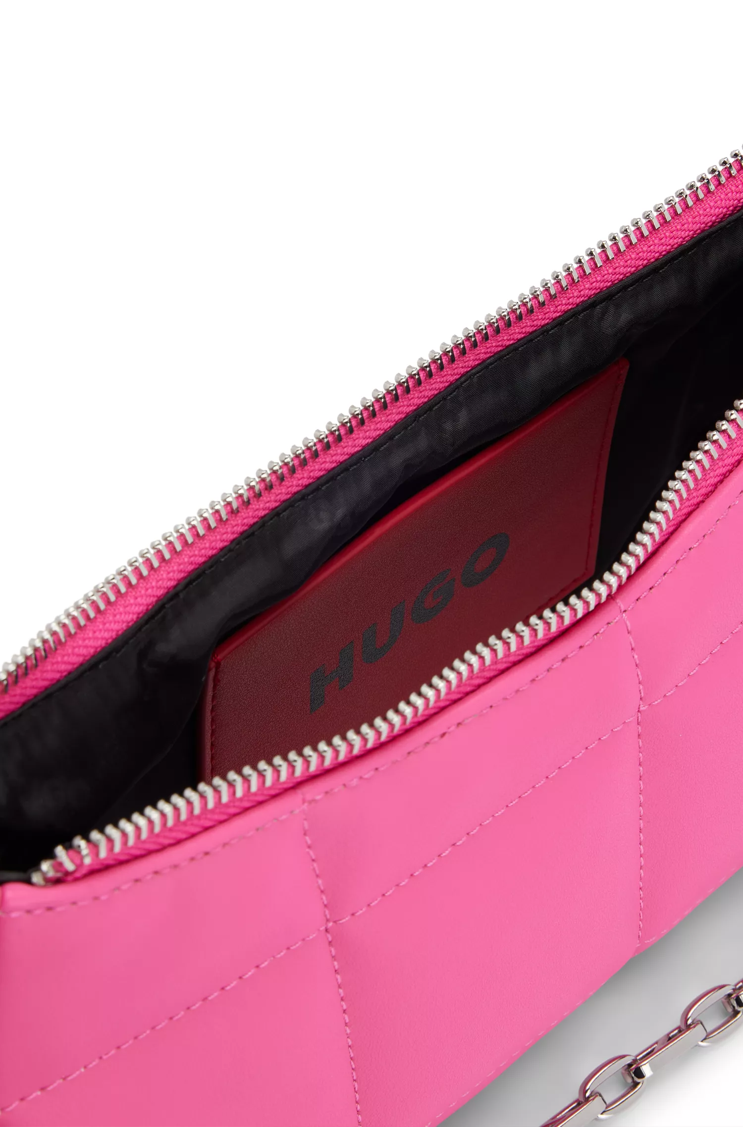 Bolsa hobo HUGO vermelha em couro sintético com alça de corrente com o logotipo.