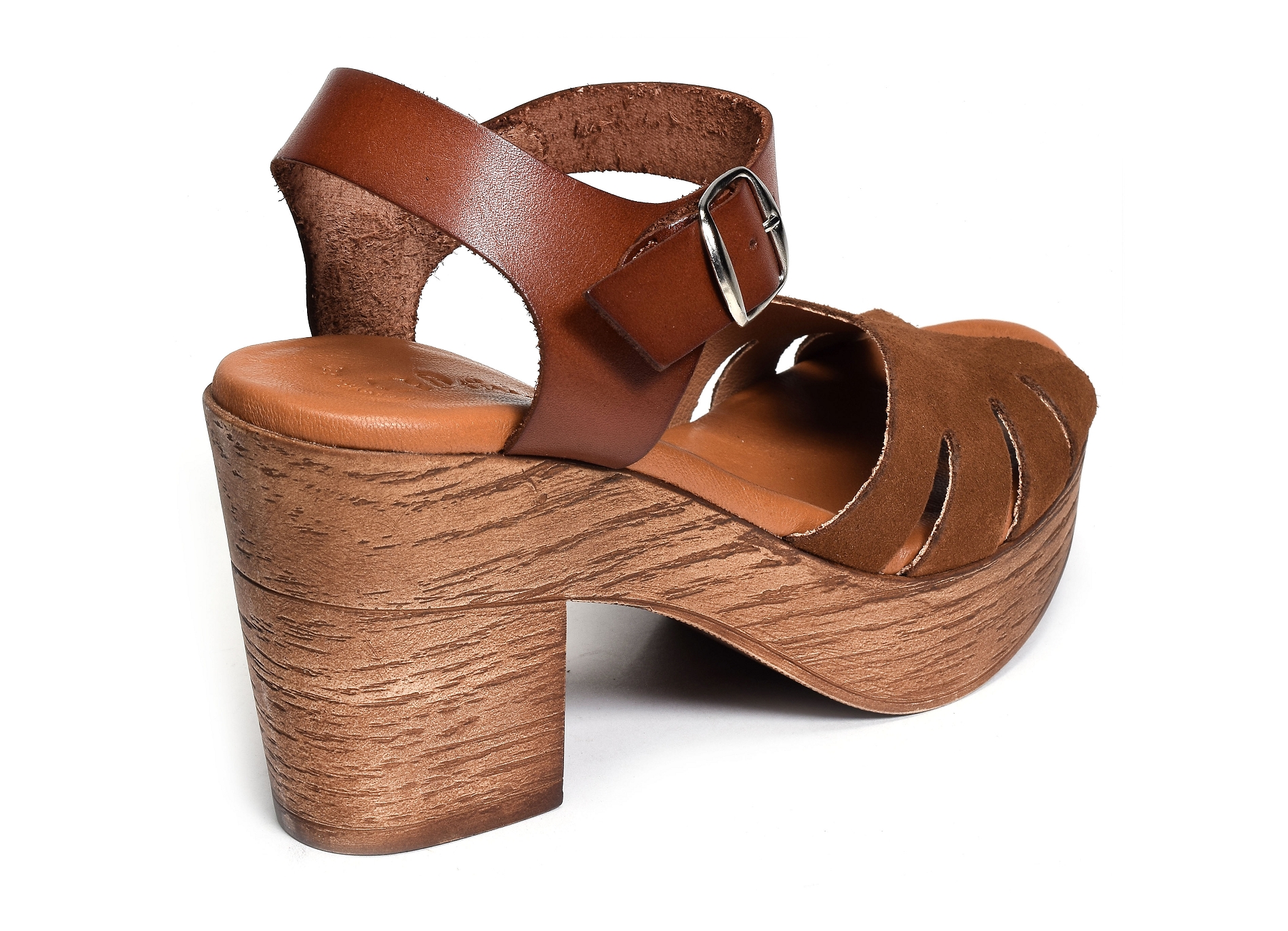 3258 camel