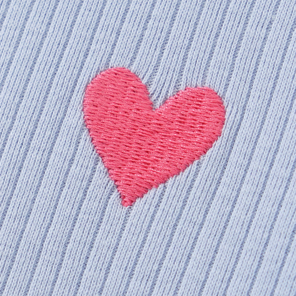 Yigga Mädchen T-Shirt mit Herz-Stickerei hellblau