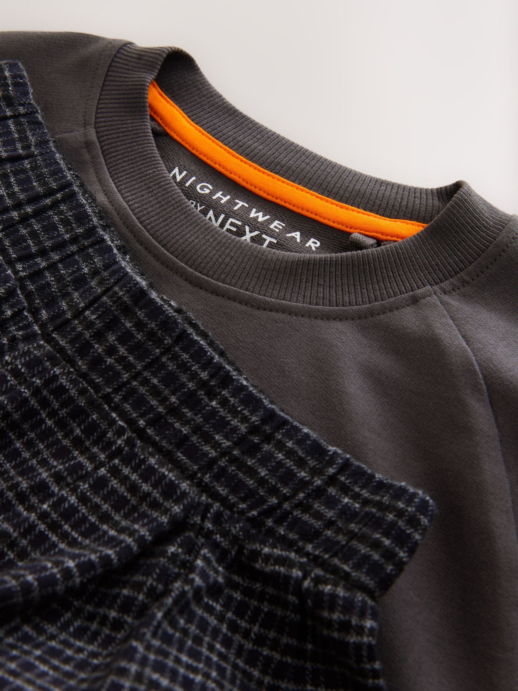 Black/Grey/Orange Slogan - Enkele geweven pyjama (3 - 16 jr)