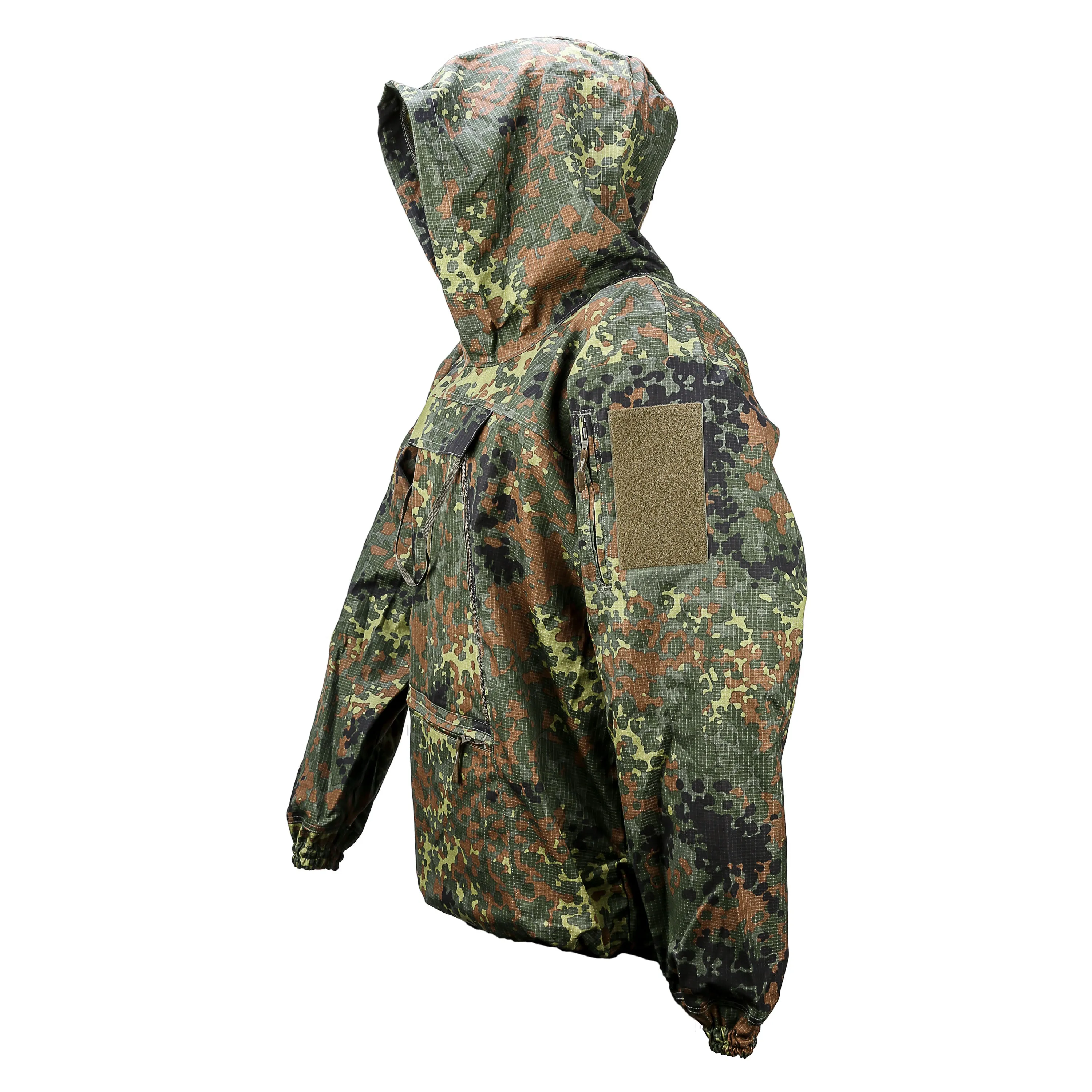 Leo Köhler -  Tactical Poncho Anorak