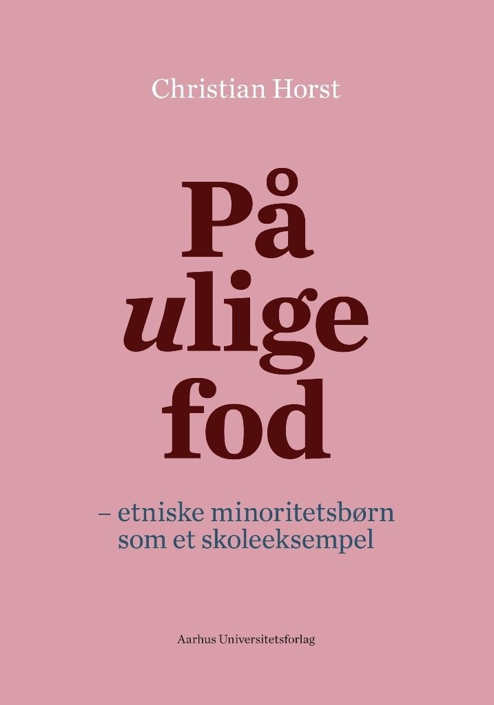 På Ulige Fod - Christian Horst - Bog