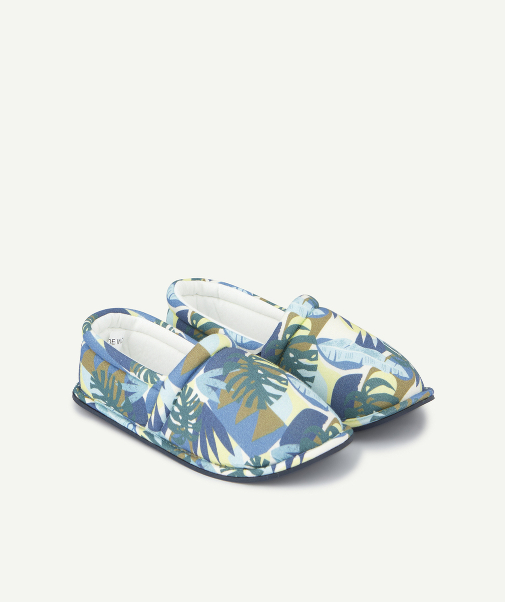 CHAUSSONS GARÇON BLEUES ET IMPRIMÉS THÈME PALMIERS
