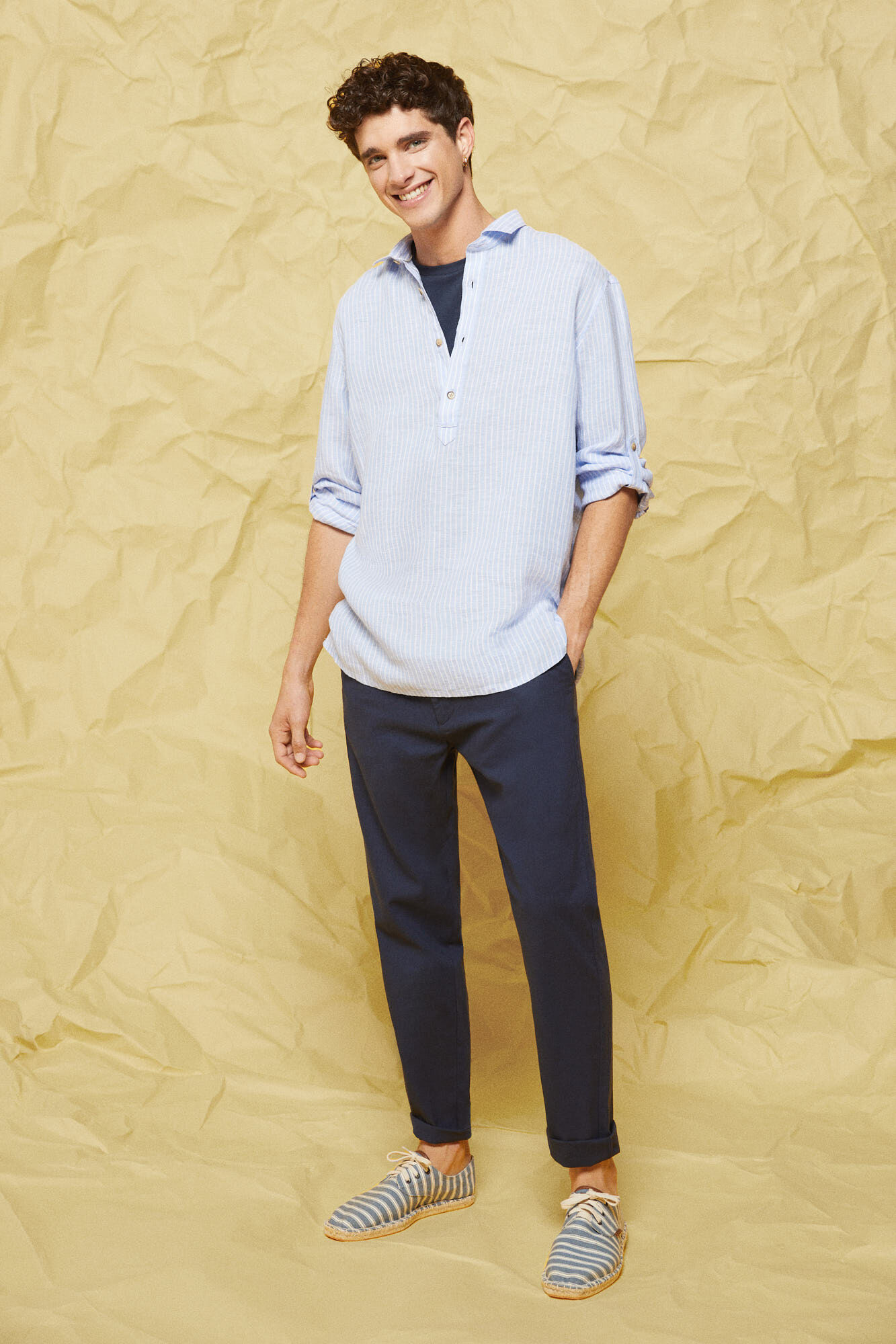 Camisa de linho listrada - azul claro