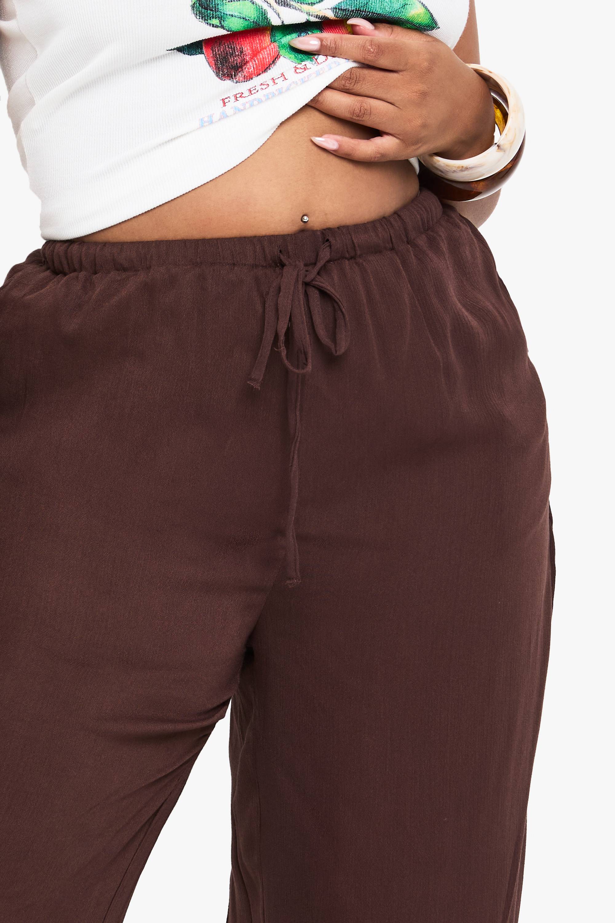 boohoo Pantalon De Plage Grande Taille En Tissu Gaze À Jambes Larges