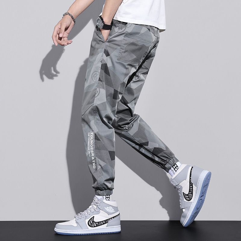 Femilina - Print Joggingbroek met Rechte Pijpen