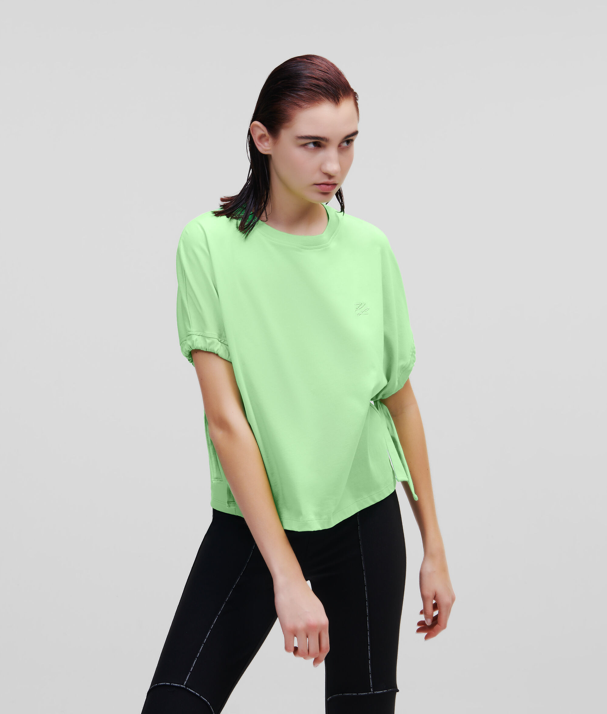 T-SHIRT AVEC MANCHES À CORDON DE SERRAGE