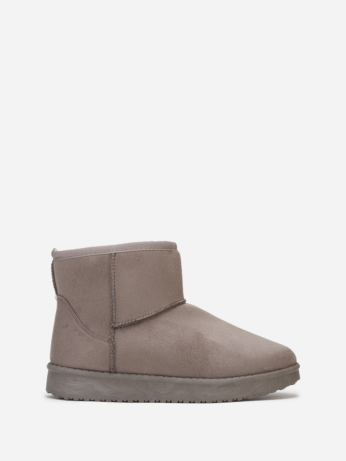 Boots basses en suédine fourrées- Taupe