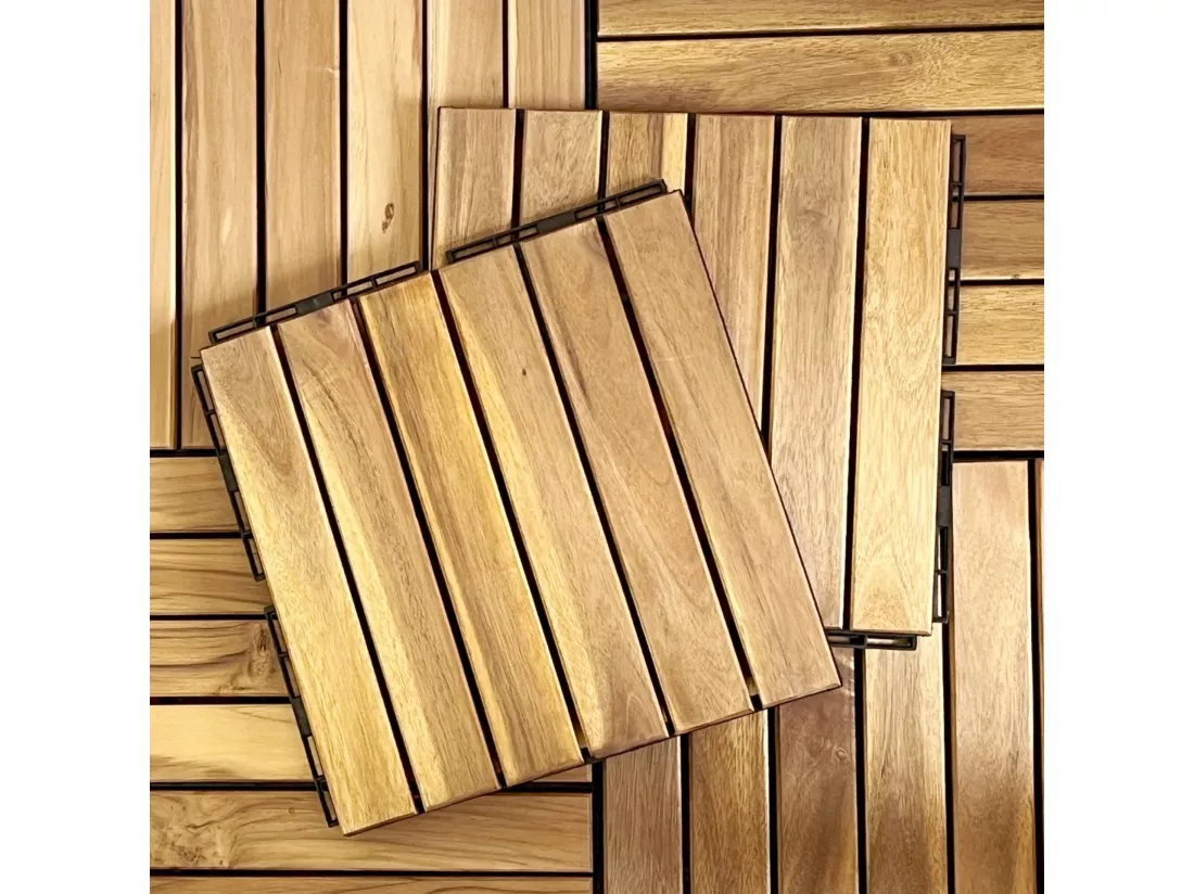 Lot de 36 dalles de terrasses 30x30cm en bois d'acacia. motif linéaire. à lattes. clipsables