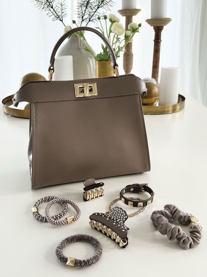 DARK Velvet Mini Schrunchie Taupe