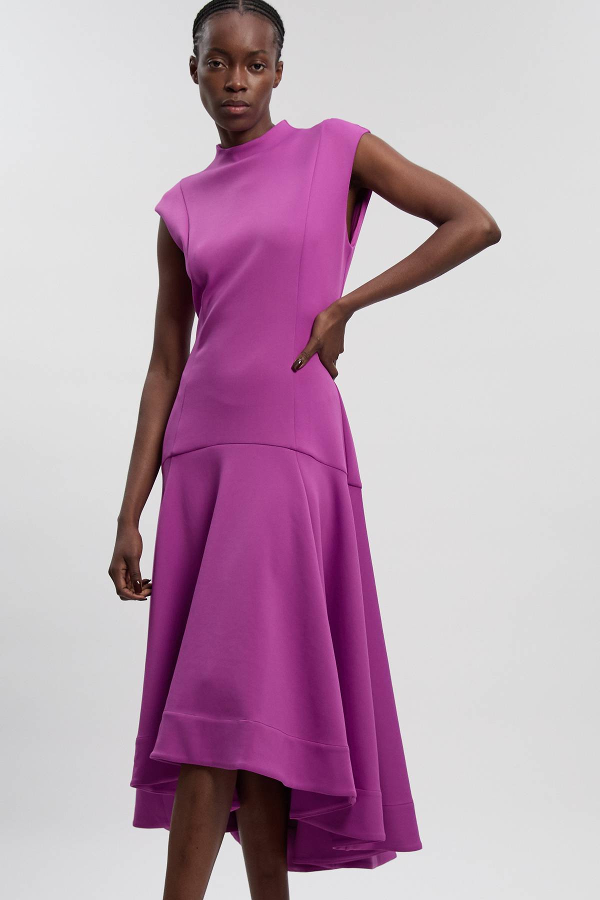KarenMillen Robe Maxi Tissée à Ourlet Volants et Effet Scuba