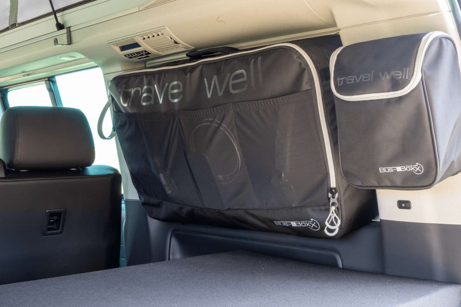 BusBoxx WindowBOXX Fenstertasche für Fahrerseite / Beifahrerseite 50 Liter für T5 / T6 / T6.1