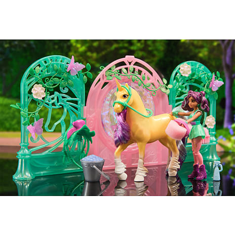 Unicorn academy Ava og Leaf dukke og hest