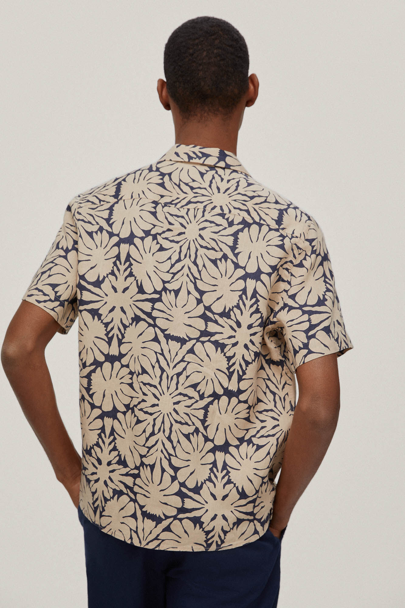 Camisa estampada de manga curta em tecido italiano - Azul
