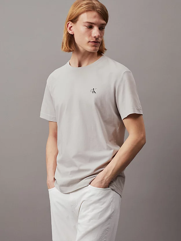 Camiseta com monograma, pacote com 2 unidades.