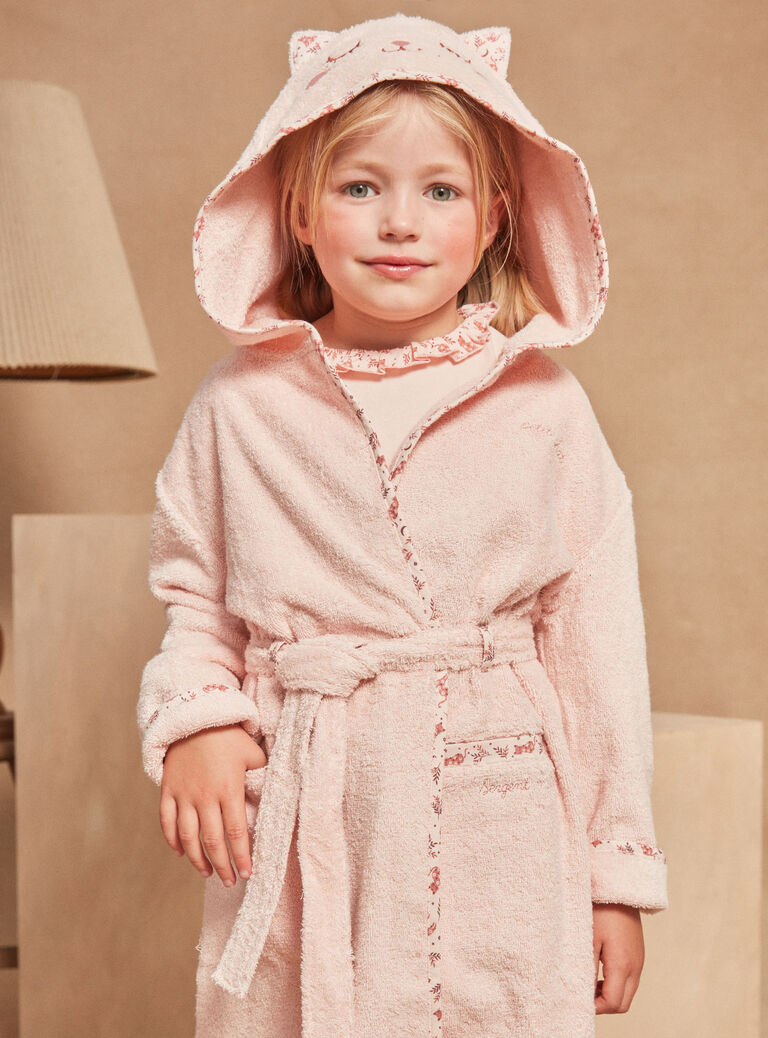 Peignoir à capuche en éponge rose