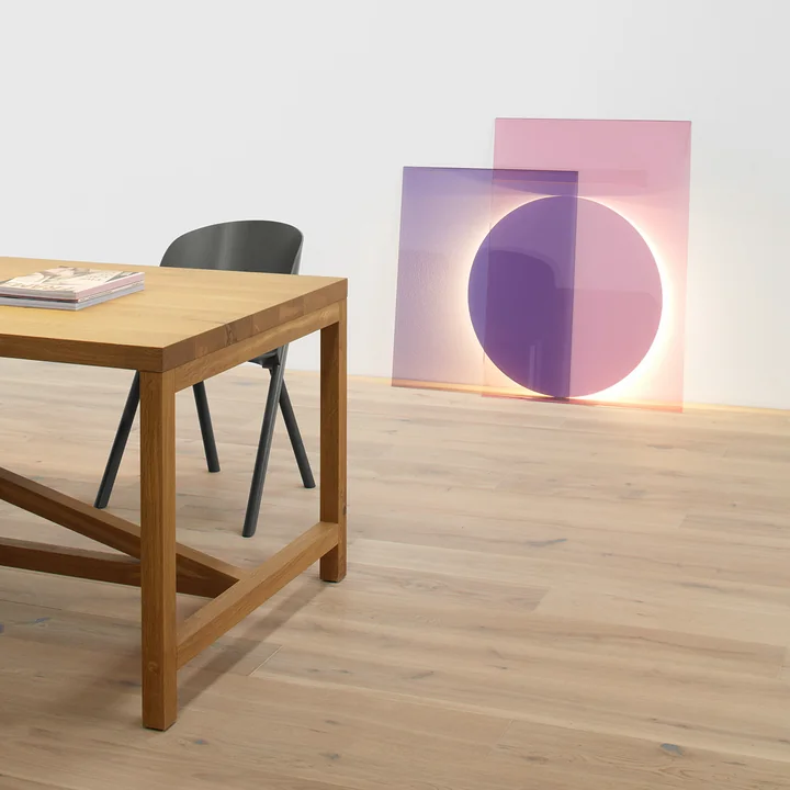 e15 - LT04 Colour LED-Bodenleuchte, B x H 75 x 105 cm, mehrfarbig
