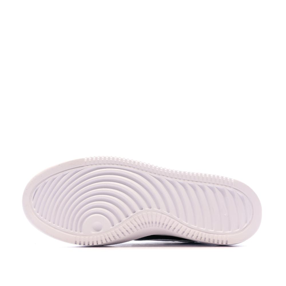 Nike Baskets Noir/Blanc Femme Nike Court Vision Alta