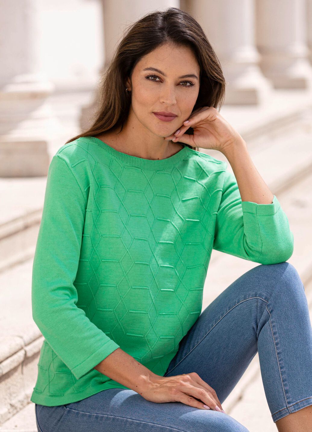 Pullover mit grafischer Struktur