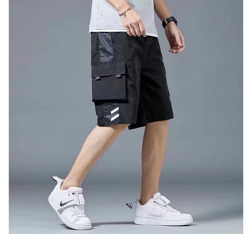Acrius - Mid Rise Plain Cargo Shorts