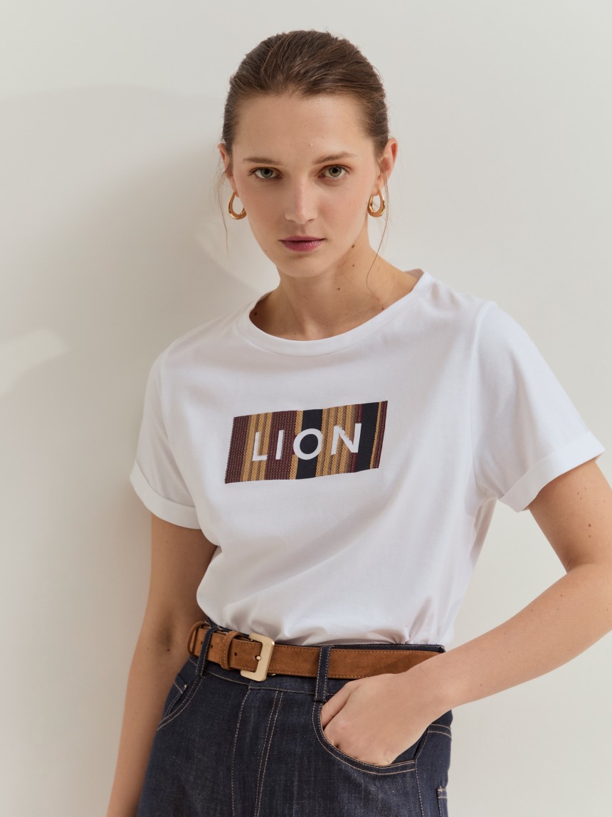 T-shirt Lion com lantejoulas