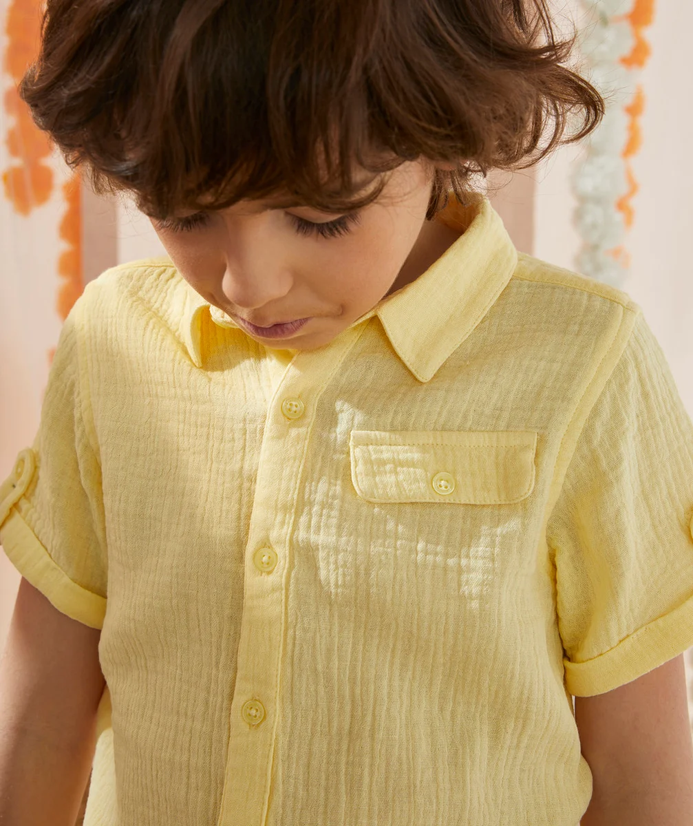 CHEMISE MANCHES COURTES GARÇON EN GAZE DE COTON JAUNE