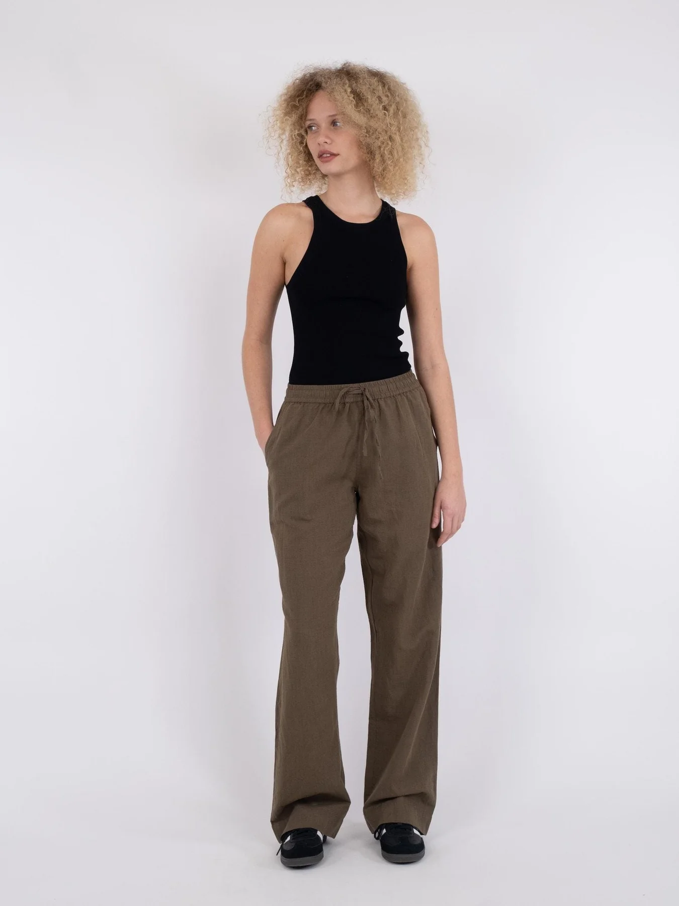 Neo Noir Sonar Linen Pants army