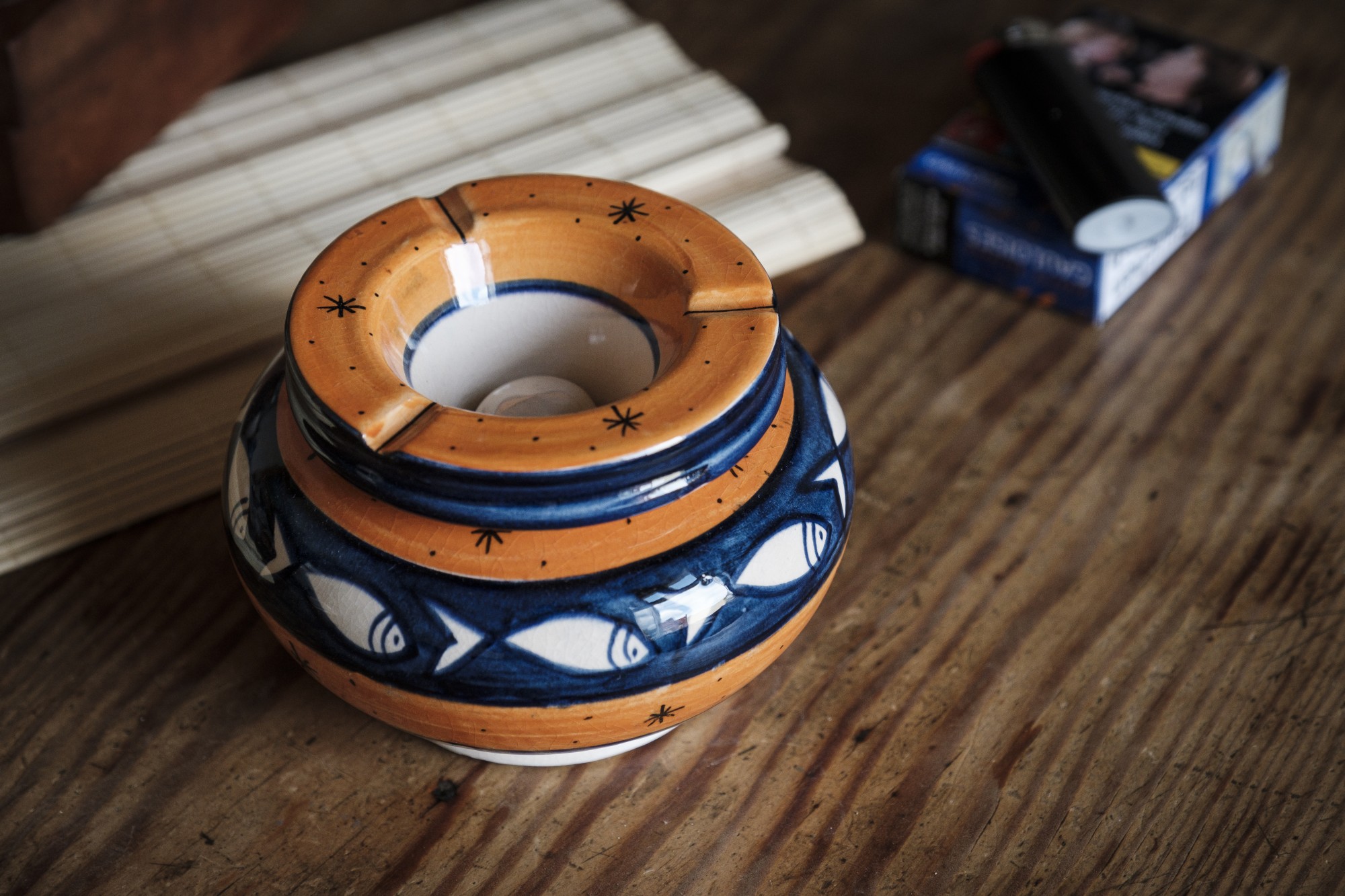 Keramik-Aschenbecher, blau-orange, Ø 12 cm, H 8 cm günstig bestellen