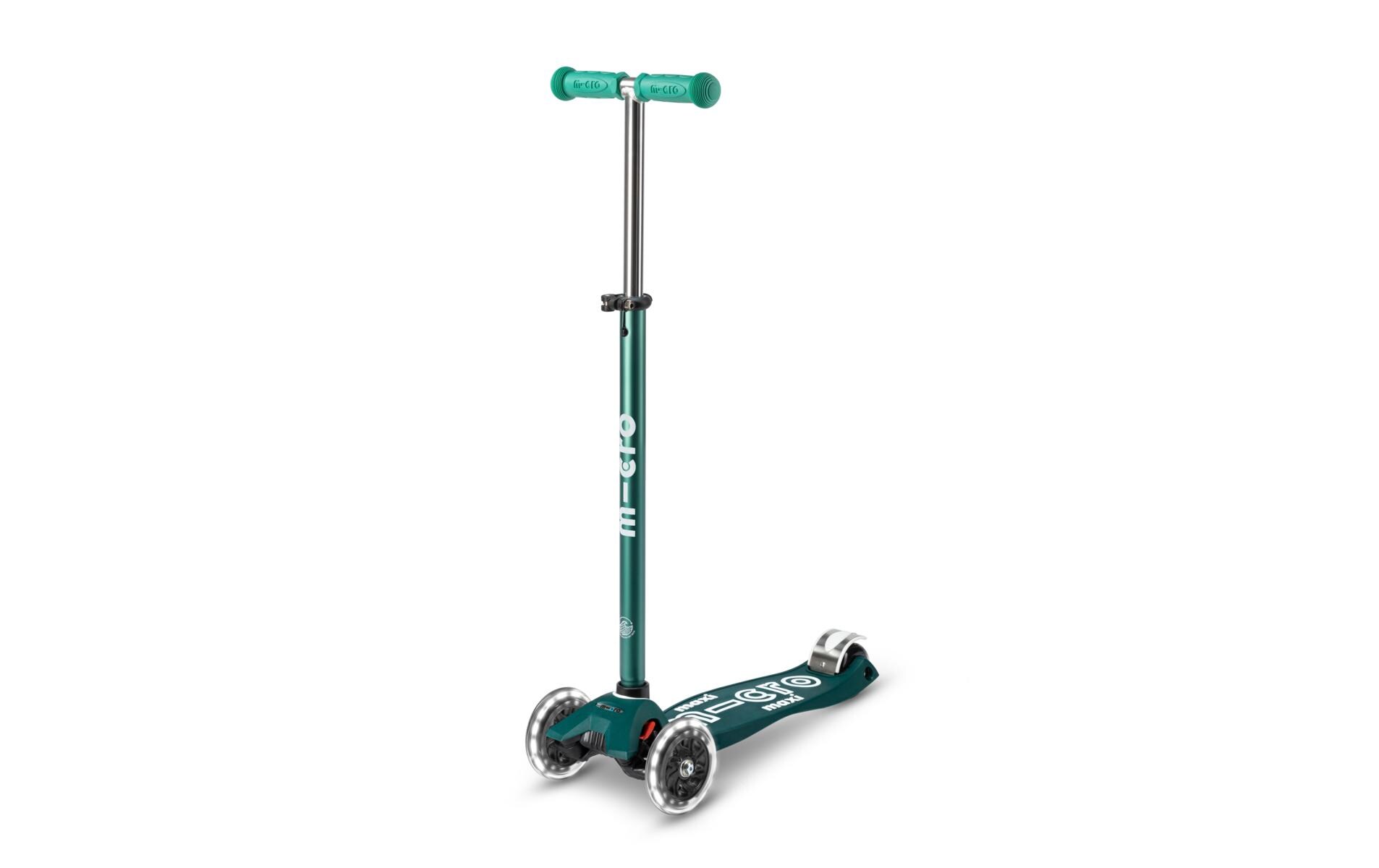 Kickboard Maxi Micro Deluxe Eco Grün<br>Kids Scooter aus recycelten Fischernetzen