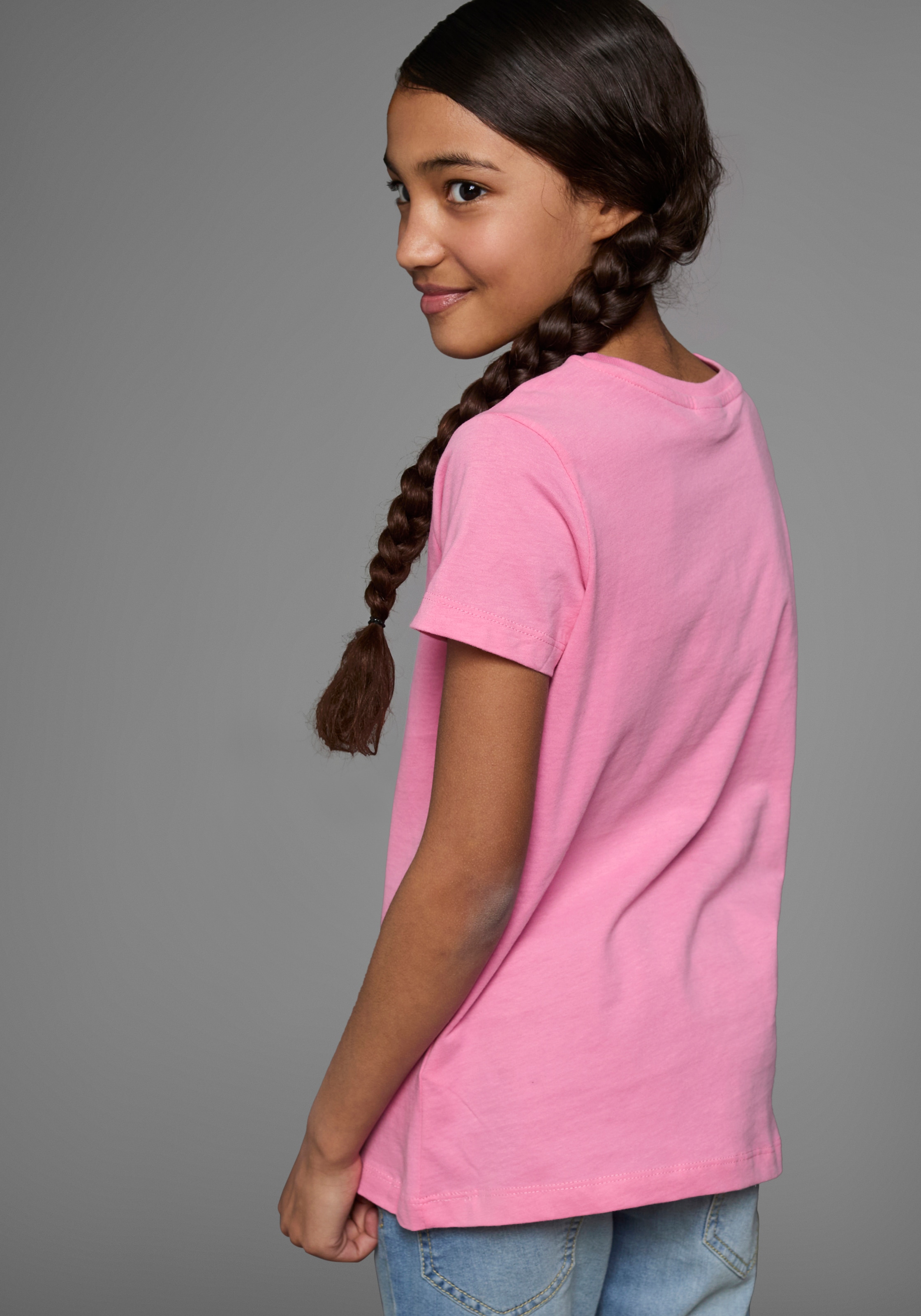 KIDSWORLD T-Shirt »mit Wendepailletten« Kurzarm,  Basic-Passform,  mit Pailletten,  bedruckt