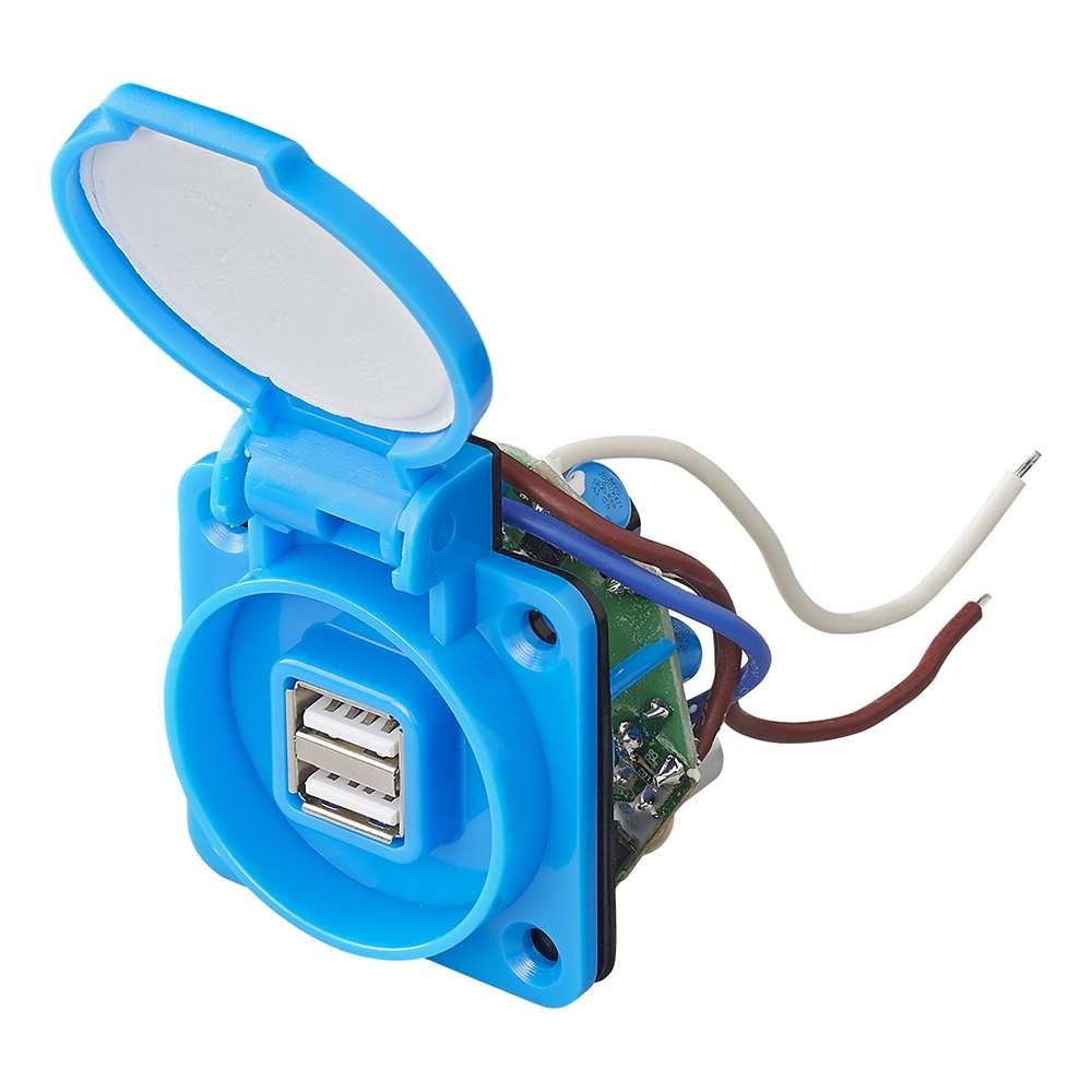 PAT Steckdose mit 2 x USB DC 5V 2100 mA