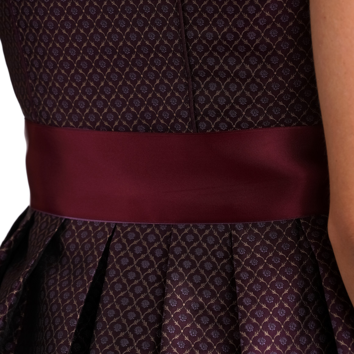 Gina Benotti Damen Dirndl mit floralem Muster weinrot