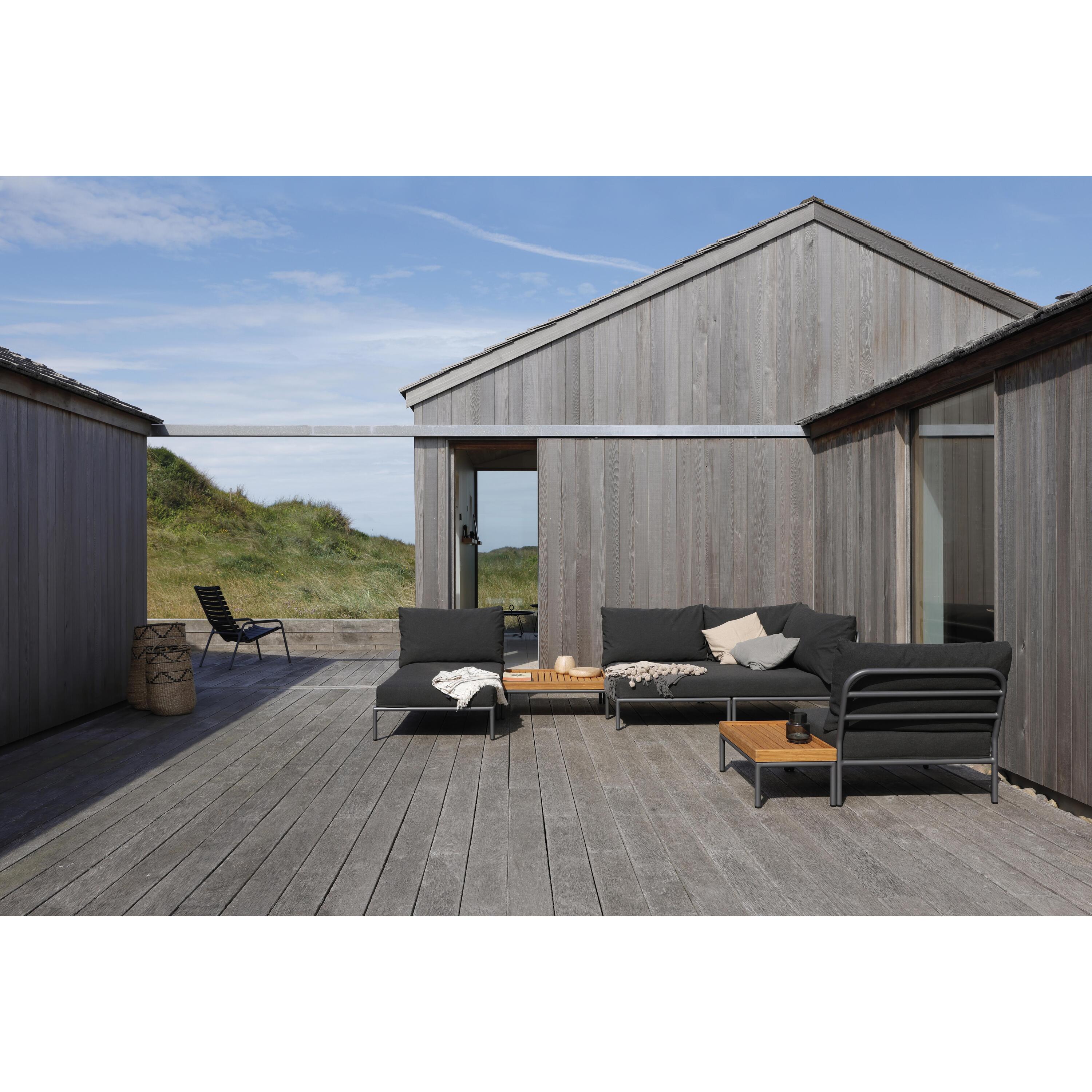 Level2 Chaise Longue ligbed frame donkergrijs stof leaf